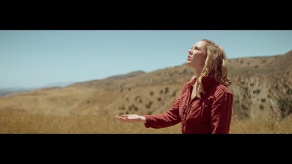 Sarah Reeves – Best Days (Official Music Video)