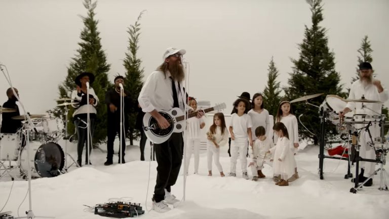 Crowder – The Elf Song