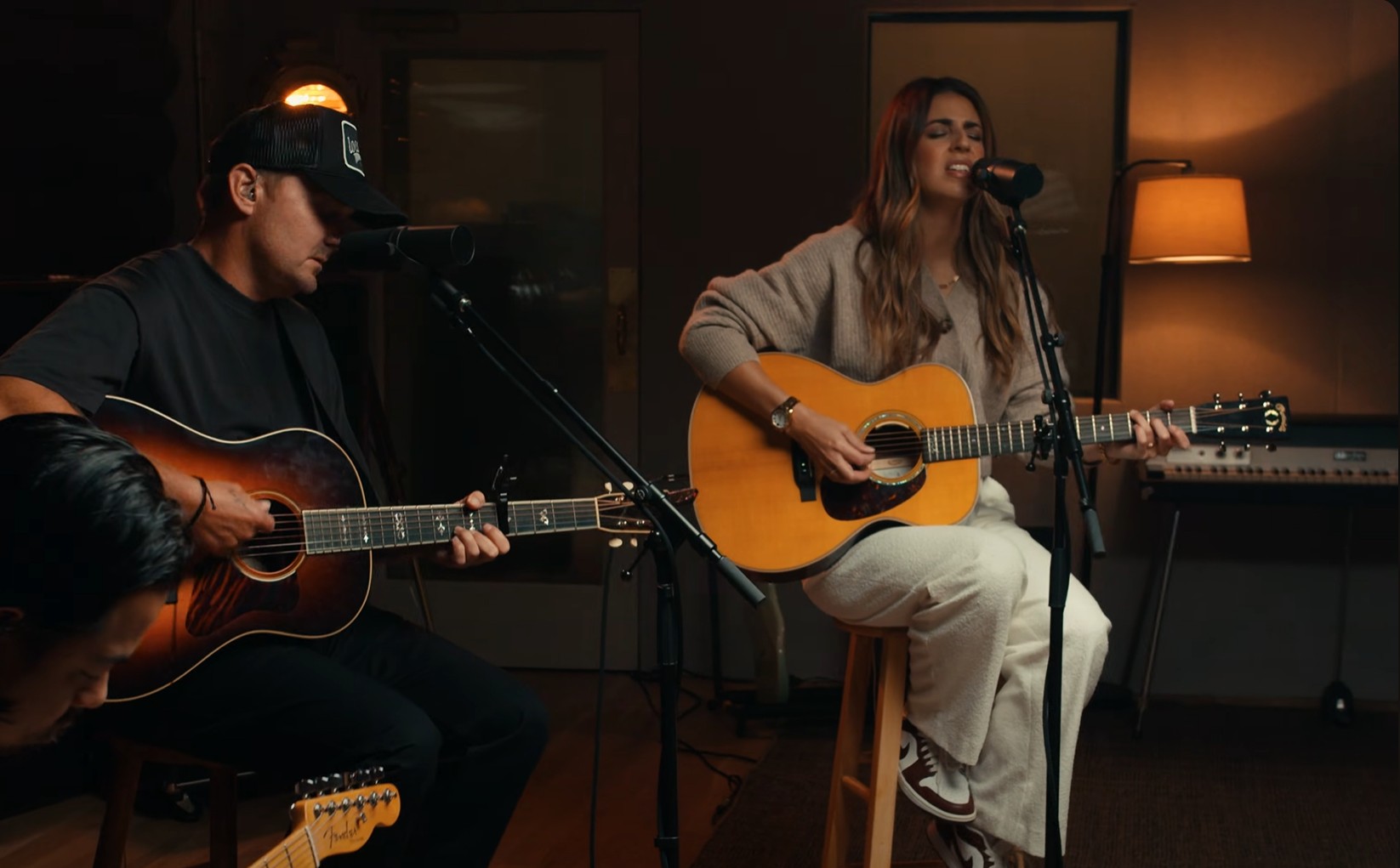 BROOKE LIGERTWOOD & JASON INGRAM – Holy Song: Song Session